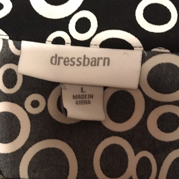 Dressbarn Blouse Black and White with Geometric Shape Size Large - Picture 4 of 4